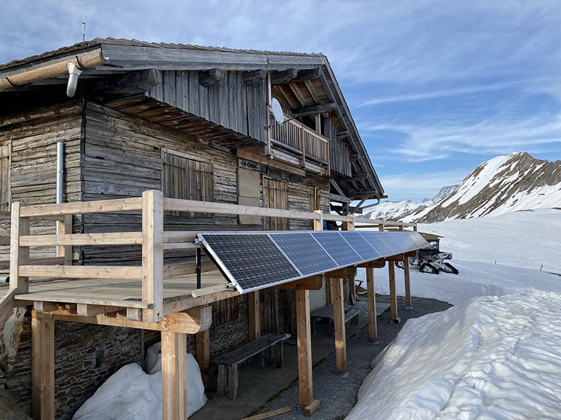 Refuge de la croix de pierre