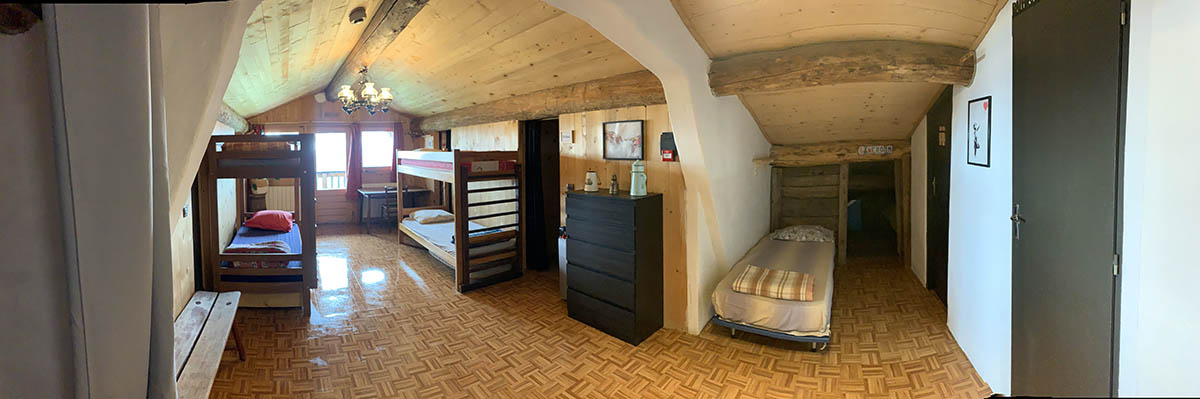 REfuge de la croix de pierre